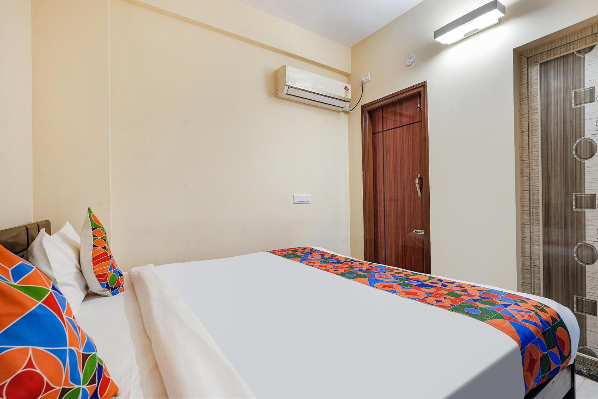 Fabhotel Crystal Suites Bangalore Exterior photo